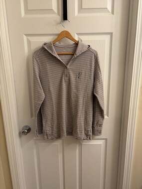 Vantage Women's Grey & White Striped Long Sleeve Henley Hoodie Pullover